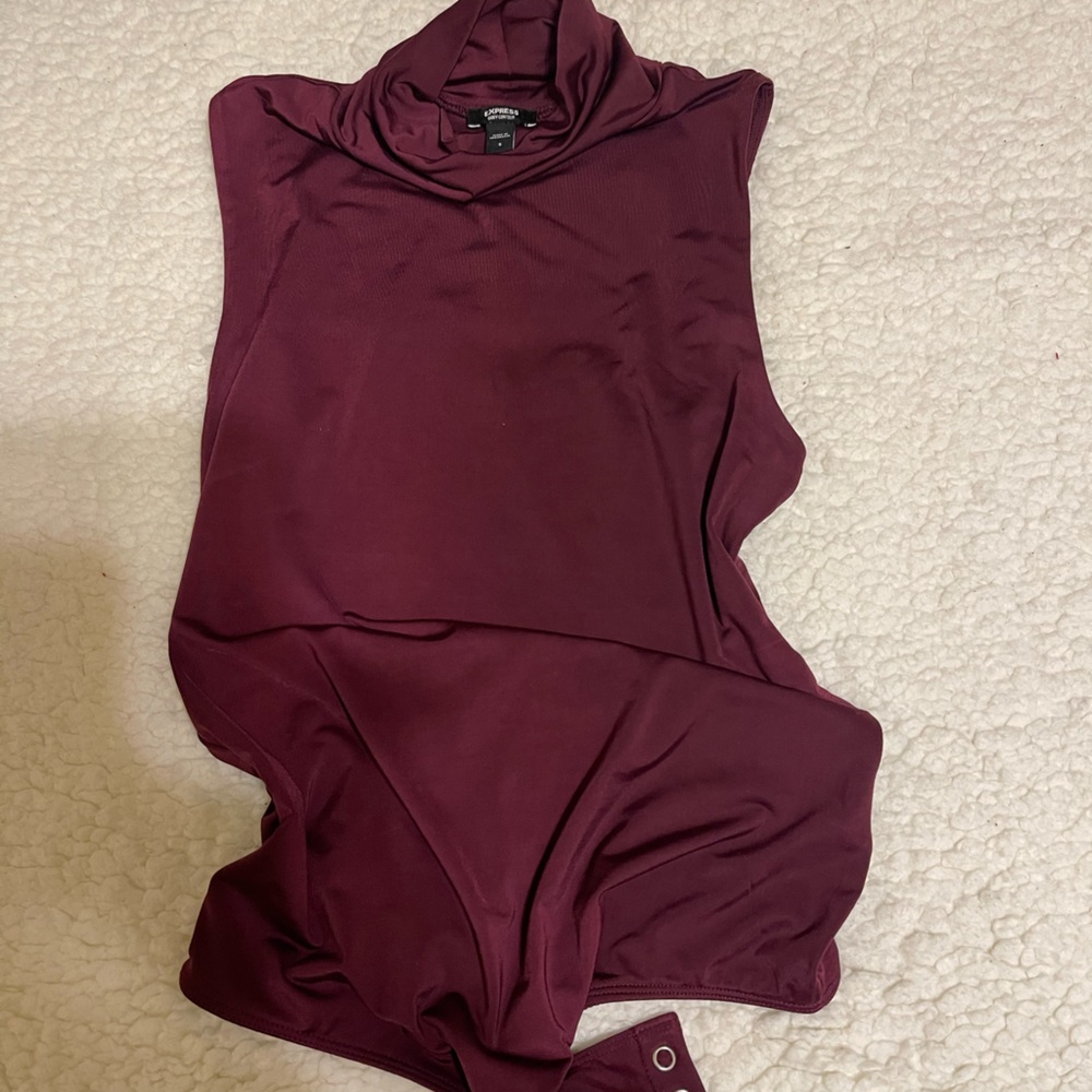 Turtle neck & body suit
